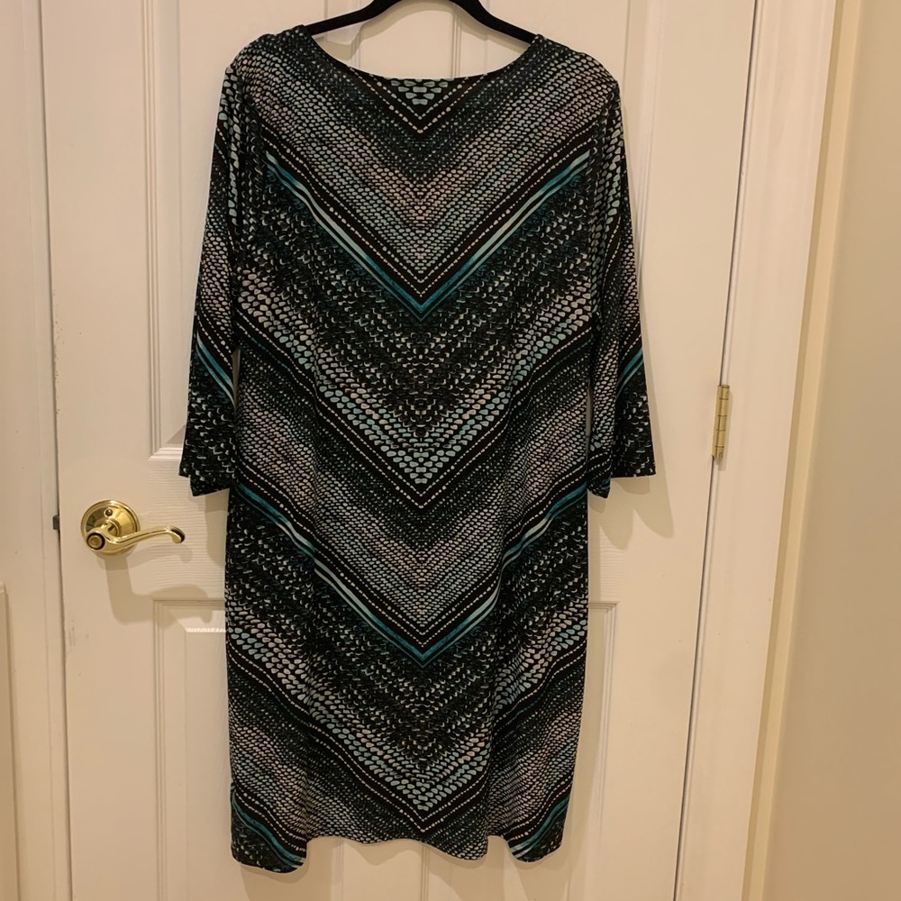 Dana Buchman Black and Teal Long Sleeve Dress - Picture 3 of 4